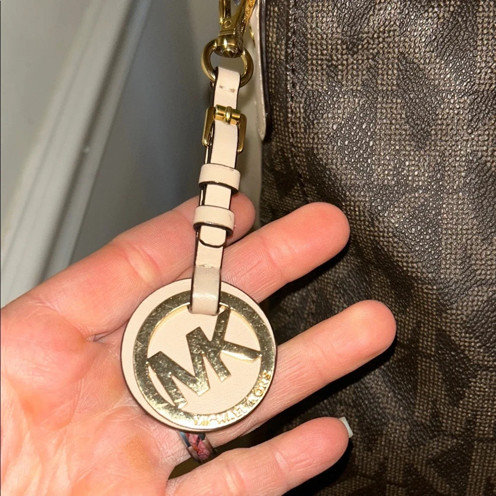 Michael Kors Brown Signature MK Monogram Crossbody Shoulder Bag Purse - Picture 4 of 16